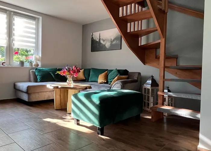 Pierwiosnek - Cisza, Las, Balia I Totalny Relaks - Ucieknij Od Zgielku I Poczuj Spokoj Natury